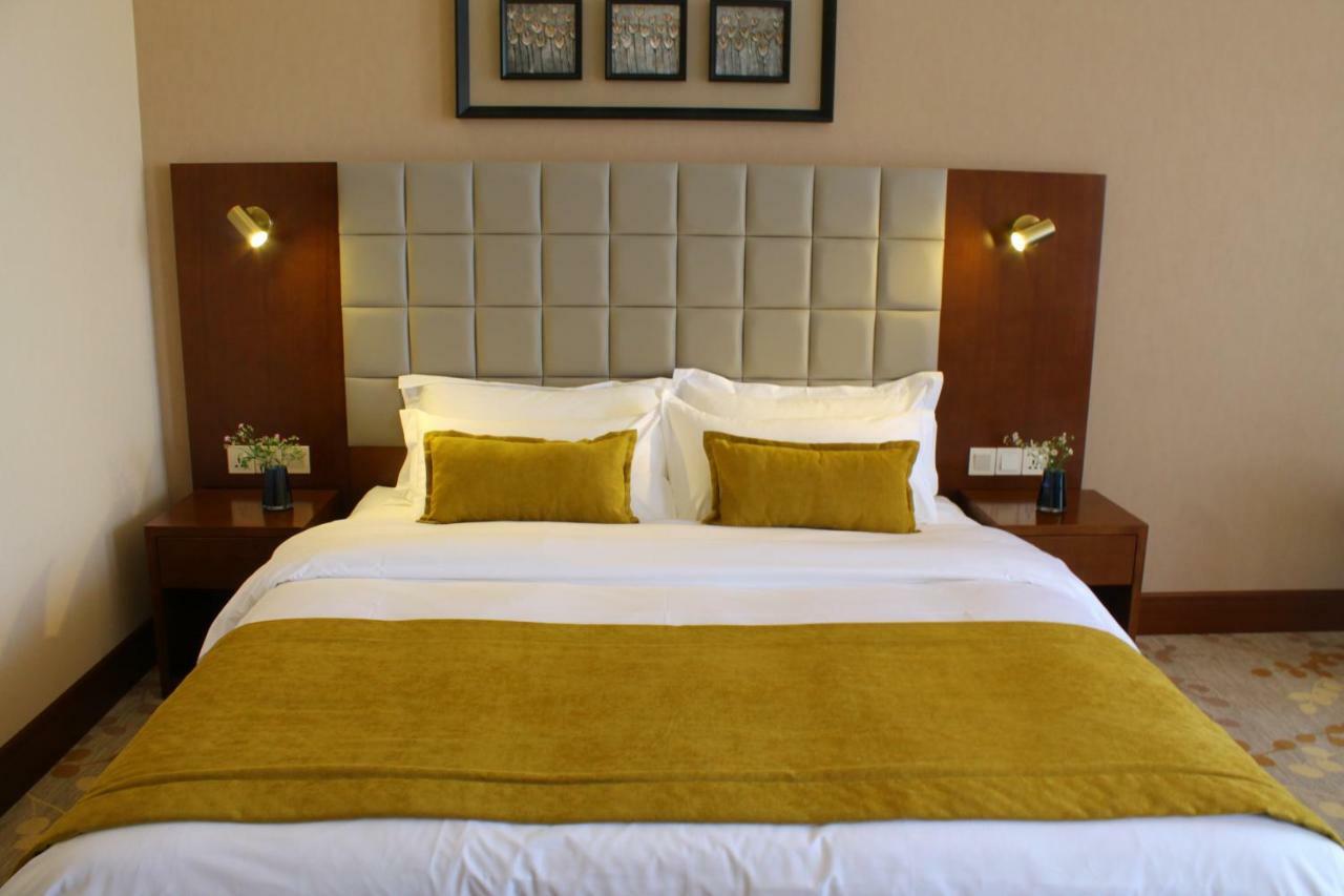 Horizont Hotel Tbilisi Eksteriør billede